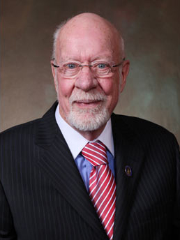 Photo of Wisconsin State Senator Fred Risser